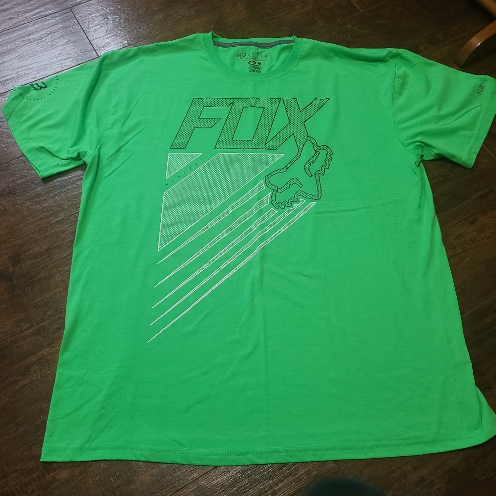 Mens Fox short sleeve tee size XL